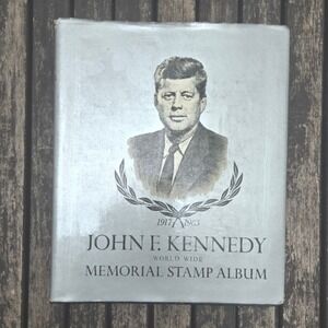 Vintage Minkus John F. Kennedy World Wide Memorial Stamp Album Binder 1964